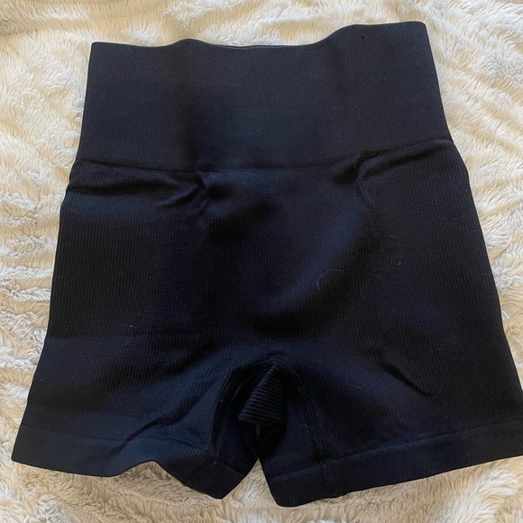 Garage bike shorts - Picture 2 of 3